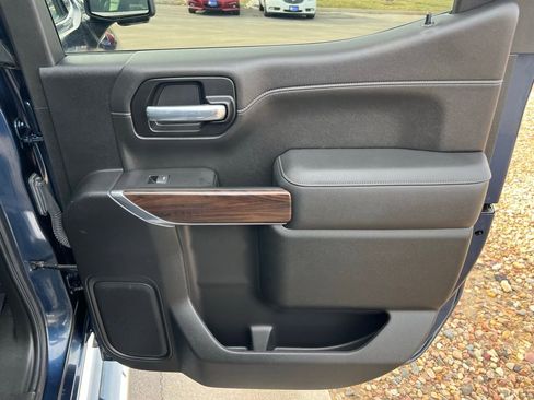 Used 2021 GMC Sierra 1500 SLT w/ SLT Convenience Package image 25