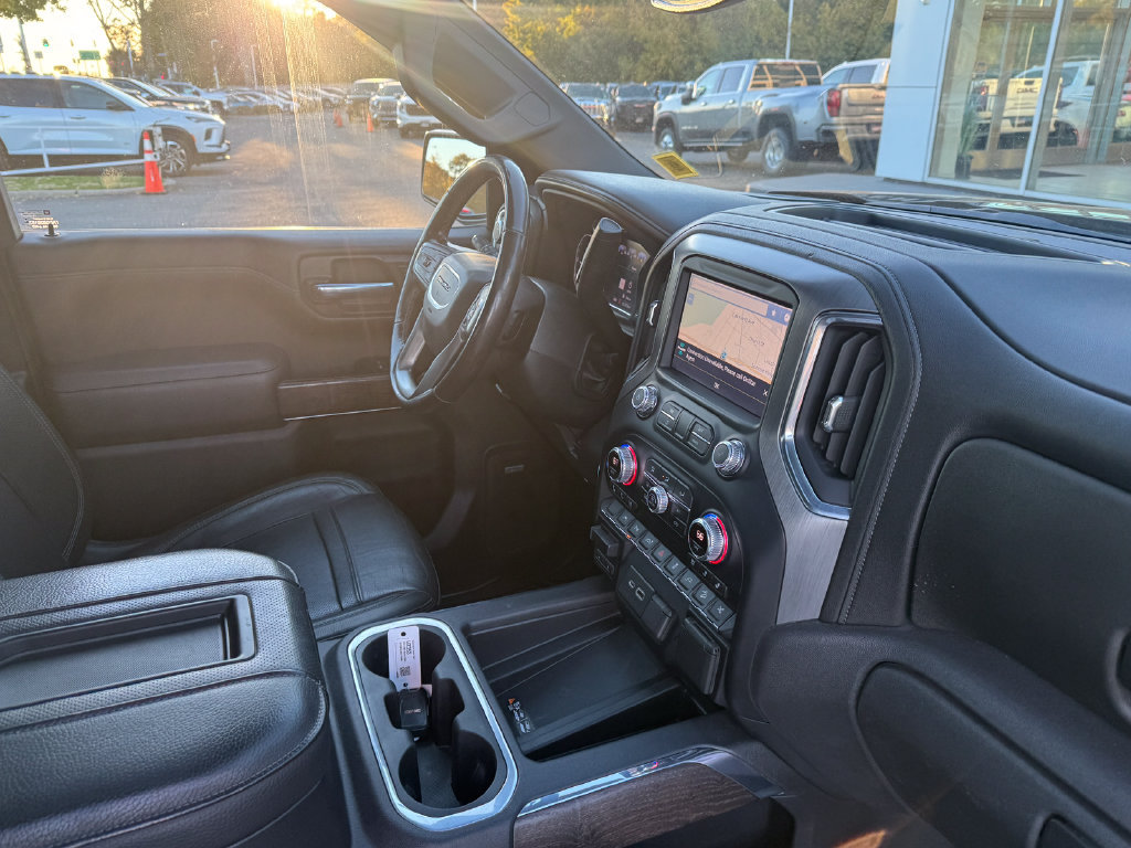 Used 2022 GMC Sierra 1500 Denali w/ Denali Premium Package AWD/4WD image 27