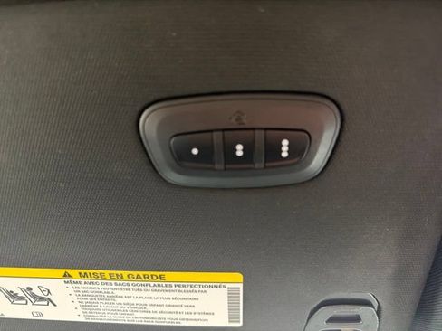 Used 2020 RAM 1500 Laramie w/ Sport Appearance Package AWD/4WD image 30