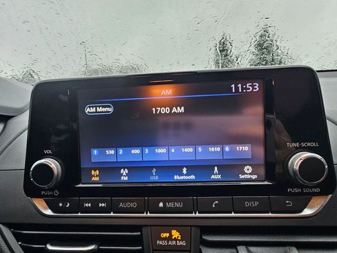 Used 2021 Nissan Altima 2.5 S w/ Driver Assist Package image 9