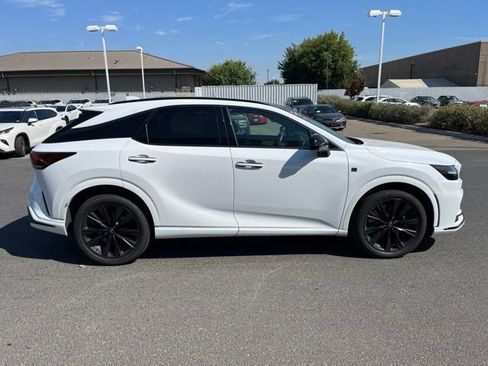 Used 2024 Lexus RX 500h F Sport w/ Convenience Package AWD/4WD image 3