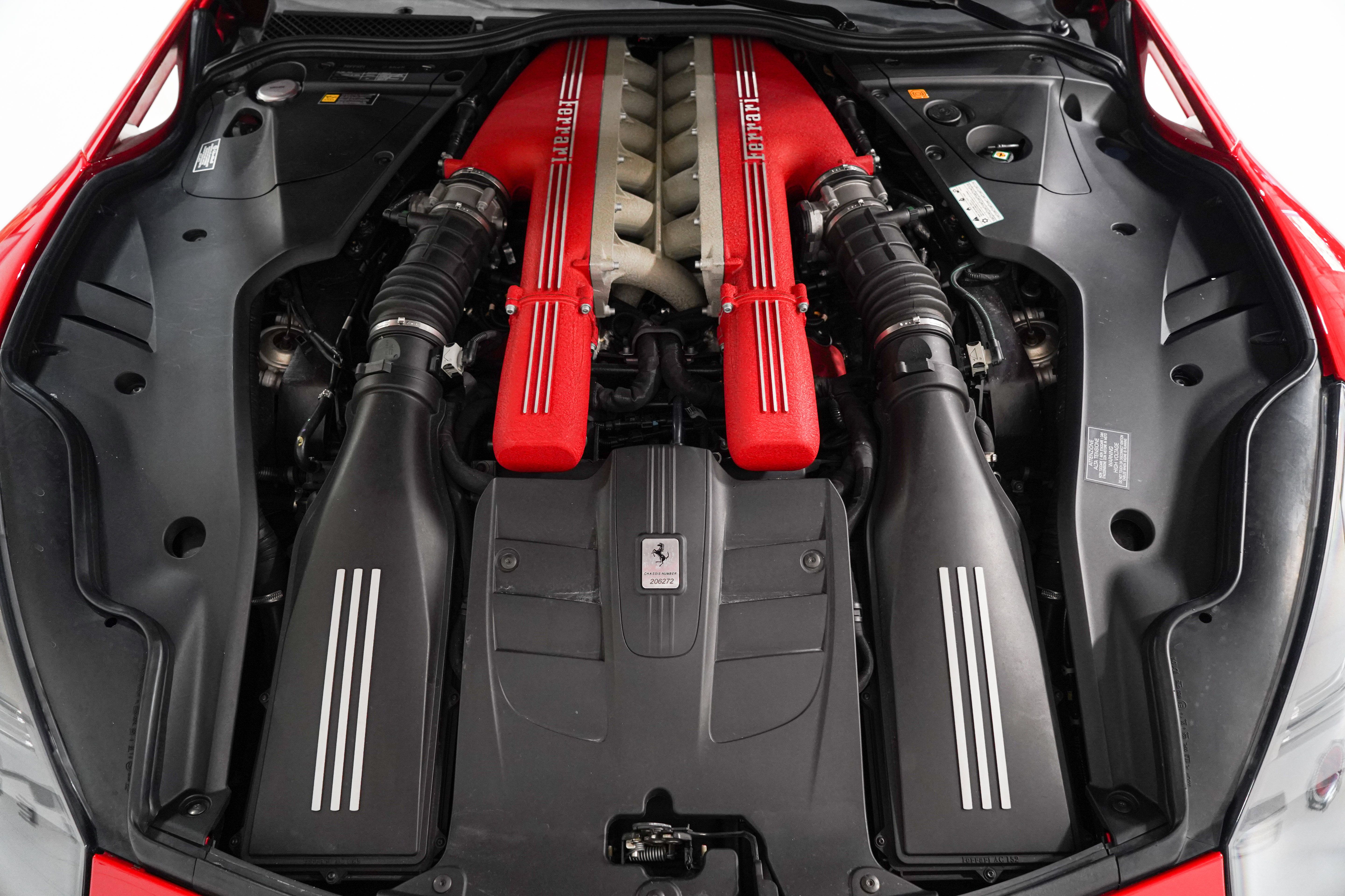 Used 2015 Ferrari F12 Berlinetta RWD image 40