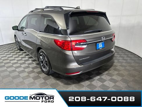 Used 2022 Honda Odyssey Elite image 5