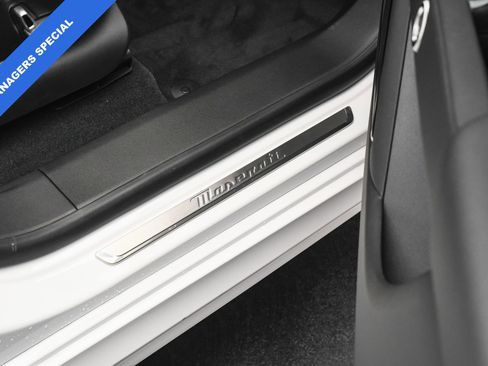 Used 2024 Maserati Grecale GT image 58