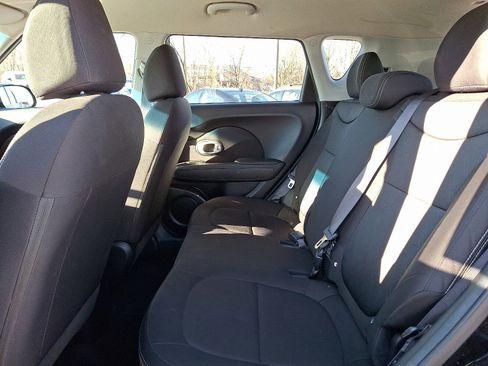 Used 2018 Kia Soul image 9