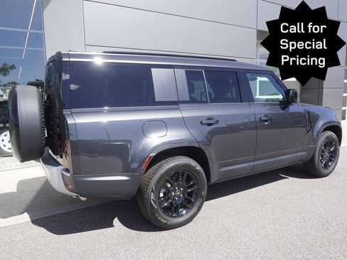 New 2025 Land Rover Defender 130 S image 4