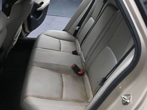 Used 2019 Honda Accord EX image 17