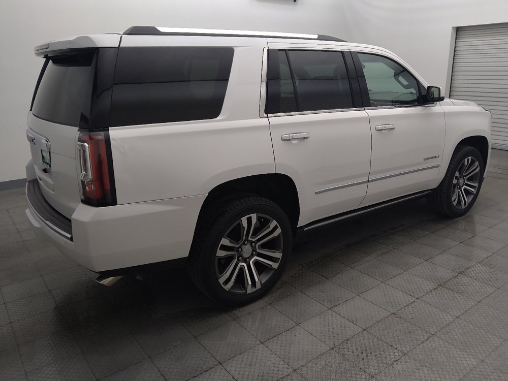 Used 2020 GMC Yukon Denali w/ Denali Ultimate Package RWD image 10