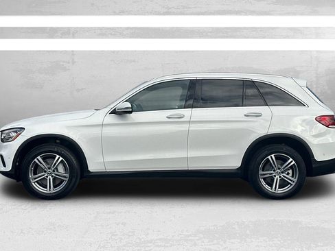 Certified 2022 Mercedes-Benz GLC 300 w/ Premium Package Lite image 7