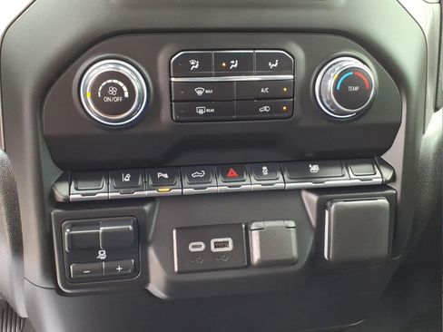 Used 2025 Chevrolet Silverado 2500 Custom w/ Custom Value Package AWD/4WD image 19