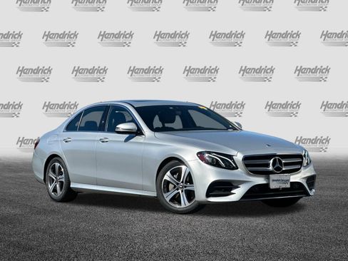 Used 2020 Mercedes-Benz E 350 Sedan image 2
