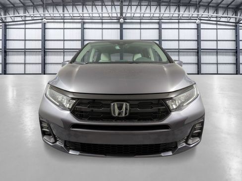 New 2026 Honda Odyssey Touring image 6
