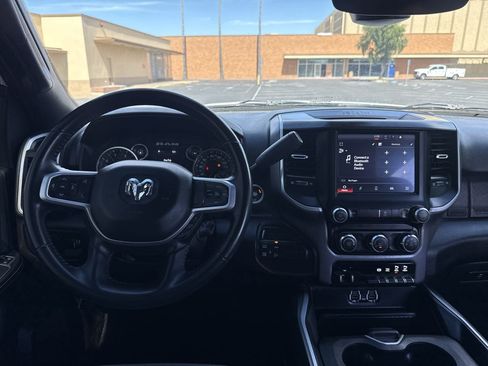Used 2024 RAM 2500 Big Horn w/ Off Road Package AWD/4WD image 21