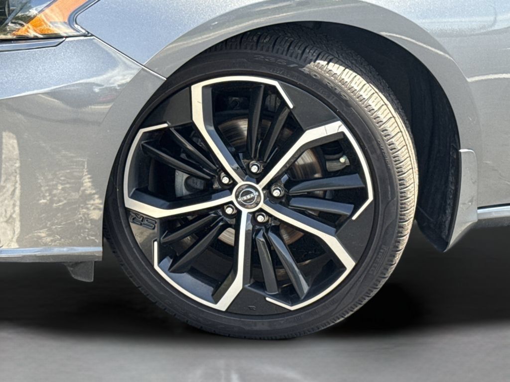 Certified 2024 Nissan Altima 2.5 SR FWD image 46