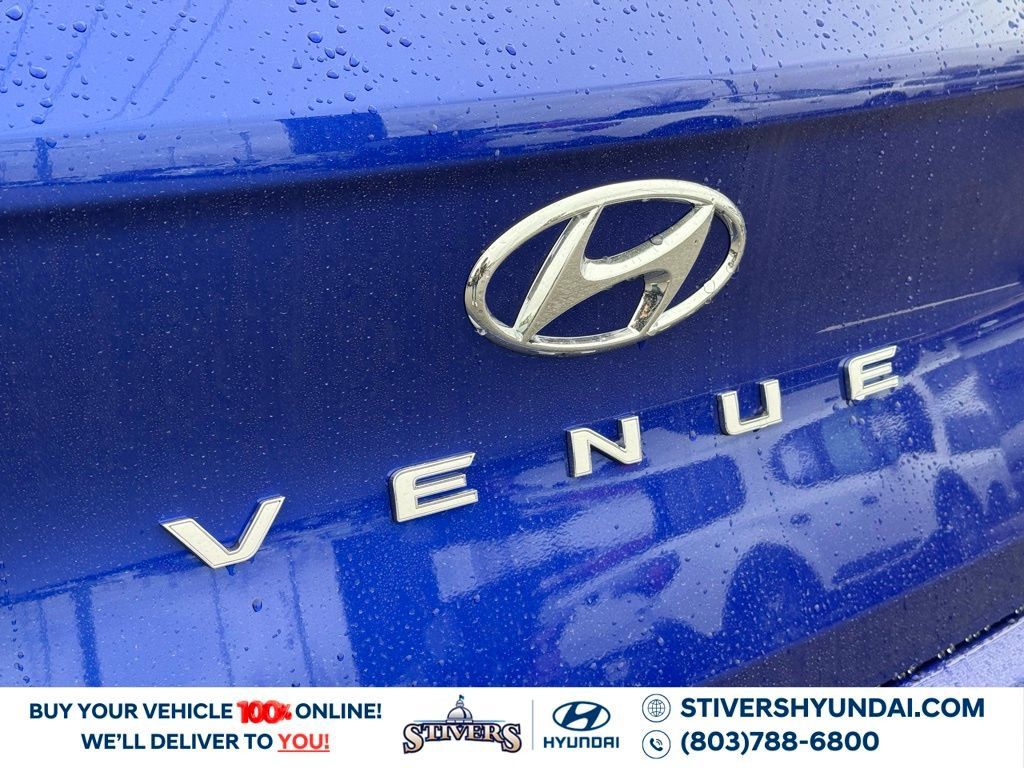Certified 2026 Hyundai Venue SEL FWD image 14