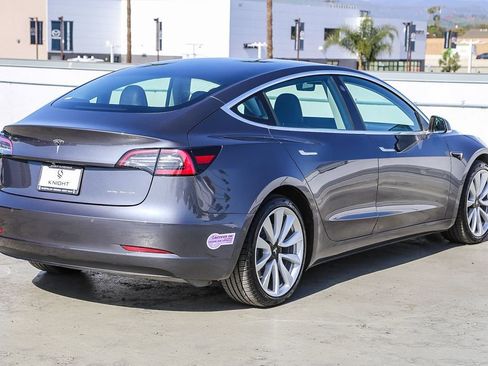 Used 2019 Tesla Model 3 Long Range image 9