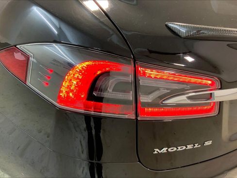 Used 2018 Tesla Model S P100D image 29