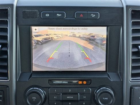 Used 2019 Ford F250 XLT w/ XLT Value Package image 29