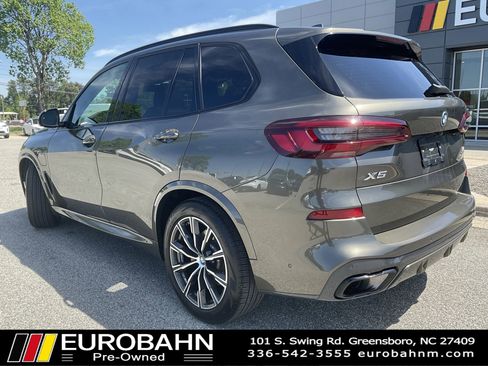 Used 2023 BMW X5 xDrive45e w/ Executive Package AWD/4WD image 3