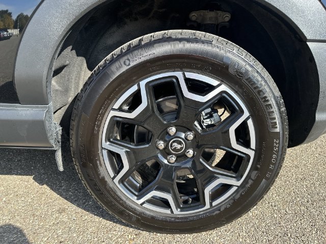 Used 2025 Ford Bronco Sport Outer Banks AWD/4WD image 27