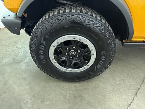 Used 2022 Ford Bronco Badlands w/ Sasquatch Package image 20