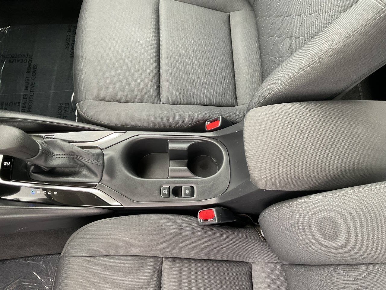 Used 2025 Toyota Corolla LE FWD image 32
