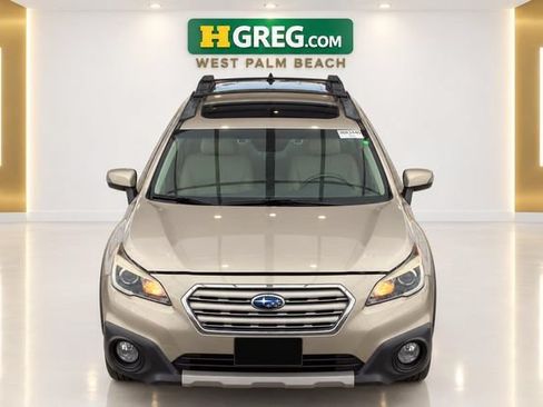 Used 2017 Subaru Outback 2.5i Limited AWD/4WD image 7