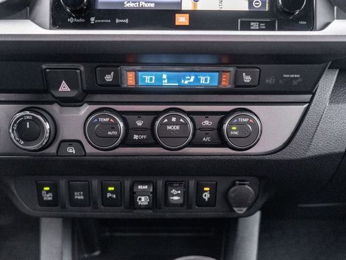 Used 2019 Toyota Tacoma TRD Pro w/ Desert Air Intake Package AWD/4WD image 28