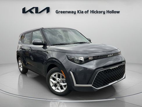 New 2025 Kia Soul LX image 1