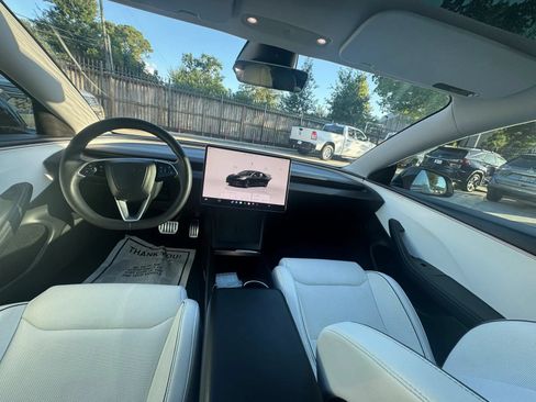 Used 2024 Tesla Model 3 Performance AWD/4WD image 4