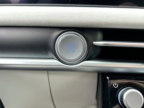 New 2026 Hyundai Tucson Limited image 39