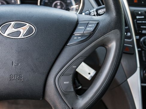 Used 2013 Hyundai Sonata GLS w/ Popular Equipment Pkg FWD image 14