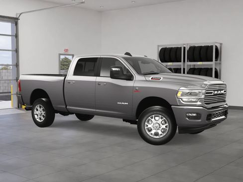 New 2024 RAM 3500 Laramie image 6