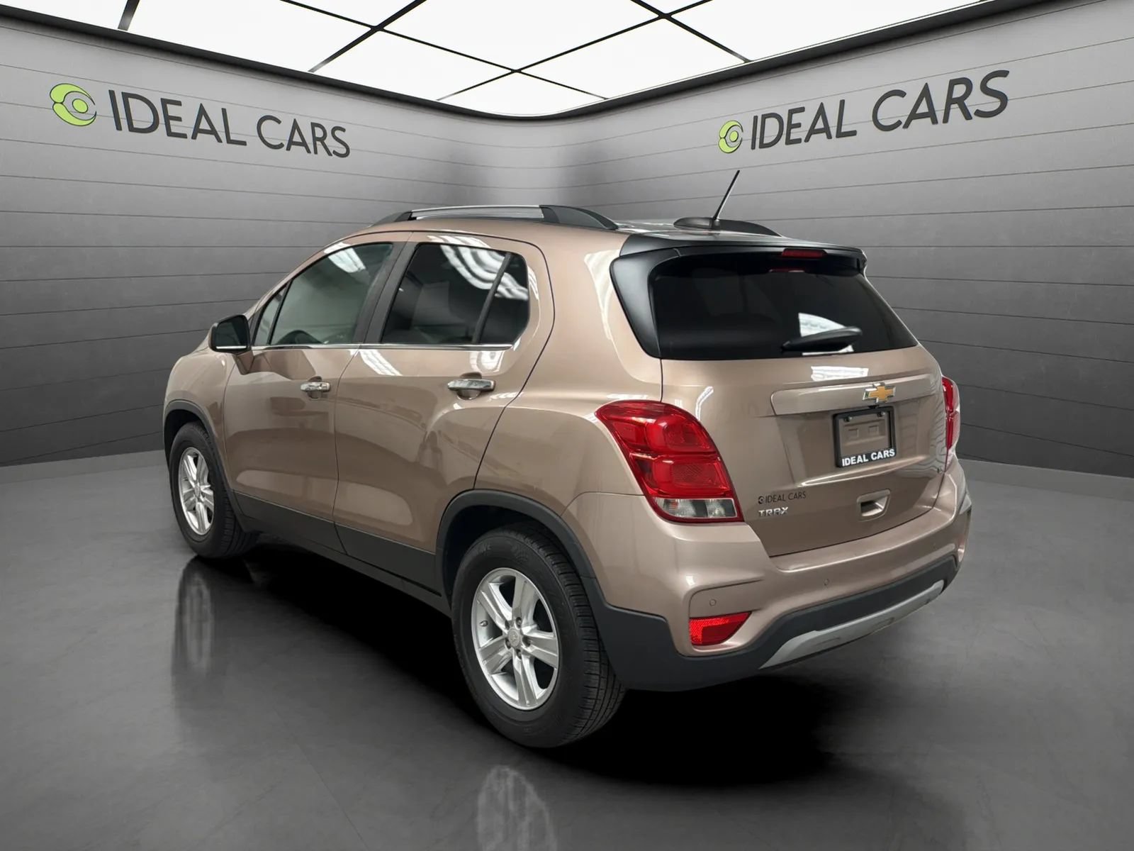 Used 2018 Chevrolet Trax LT w/ Driver Confidence Package FWD image 7