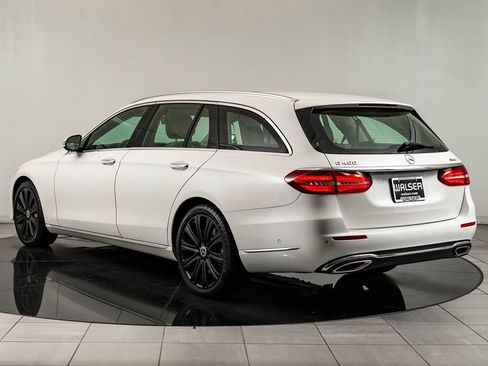 Used 2018 Mercedes-Benz E 400 4MATIC Wagon image 6