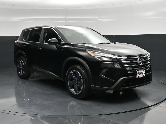 Used 2026 Nissan Rogue SV FWD image 5