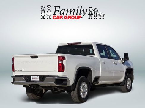 Used 2024 Chevrolet Silverado 2500 LT image 4