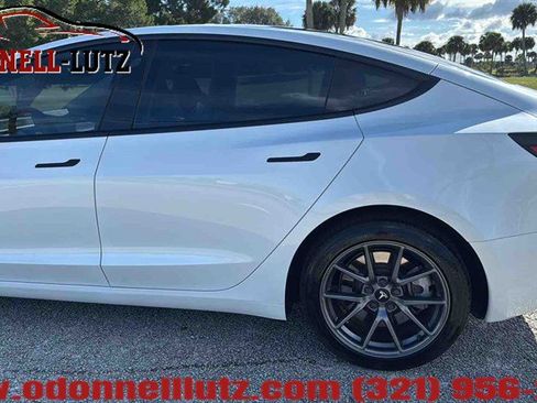 Used 2023 Tesla Model 3 Standard Range image 5