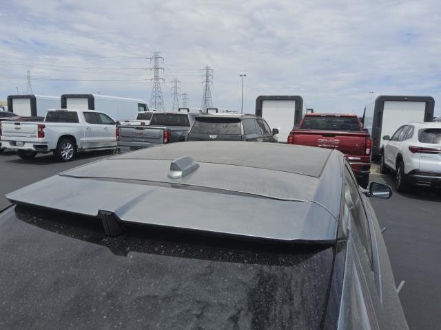 Used 2024 Cadillac Lyriq Sport RWD image 7