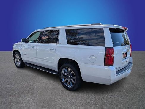 Used 2016 Chevrolet Suburban LTZ image 3