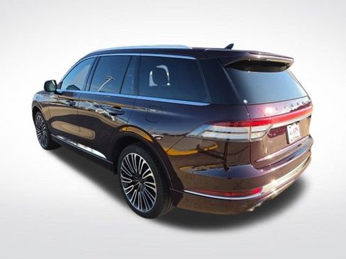 Used 2023 Lincoln Aviator Black Label AWD/4WD image 6