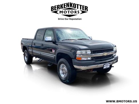 Used 2001 Chevrolet Silverado 2500 LS w/ Off-Road Skid Plate Pkg AWD/4WD image 1