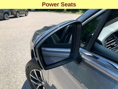 Used 2020 Volkswagen Tiguan SE w/ Panoramic Sunroof Package AWD/4WD image 7