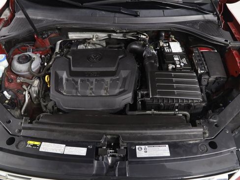 Used 2018 Volkswagen Tiguan SEL w/ 3rd Row Seat Package image 54