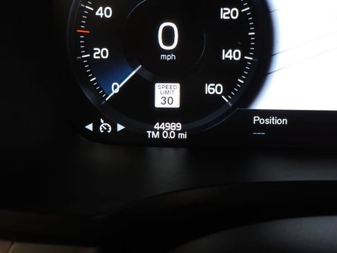Used 2022 Volvo S60 B5 Momentum w/ Premium Package AWD/4WD image 19