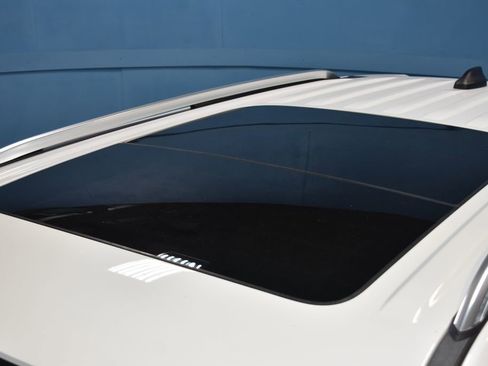 Used 2025 Ford Explorer Platinum w/ LUX Leather Package image 27