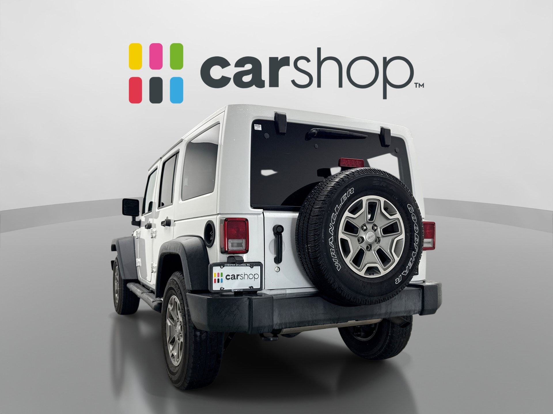 Used 2016 Jeep Wrangler Unlimited Rubicon w/ Dual Top Group AWD/4WD image 3