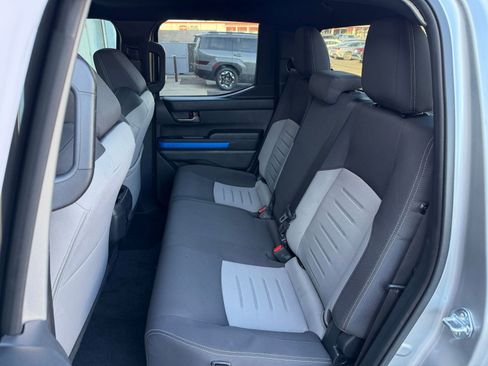 Used 2025 Toyota Tacoma TRD Off-Road image 36