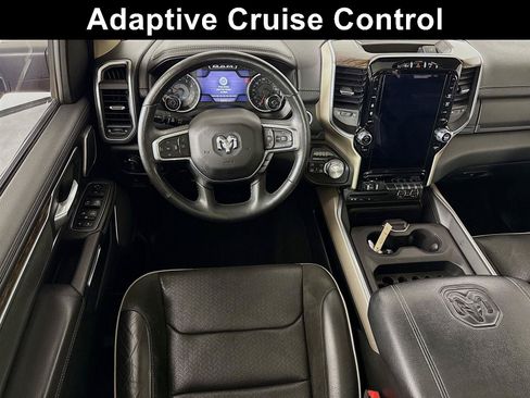 Used 2019 RAM 1500 Laramie AWD/4WD image 2