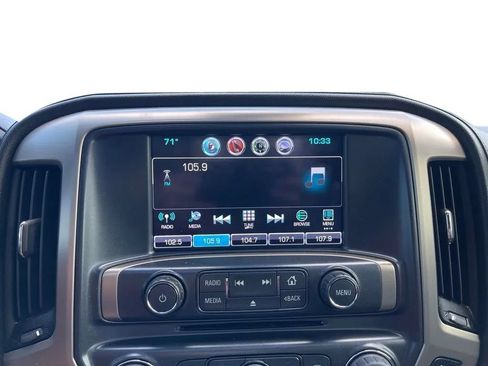 Used 2018 GMC Sierra 2500 Denali w/ Suspension Package, Off-Road AWD/4WD image 29